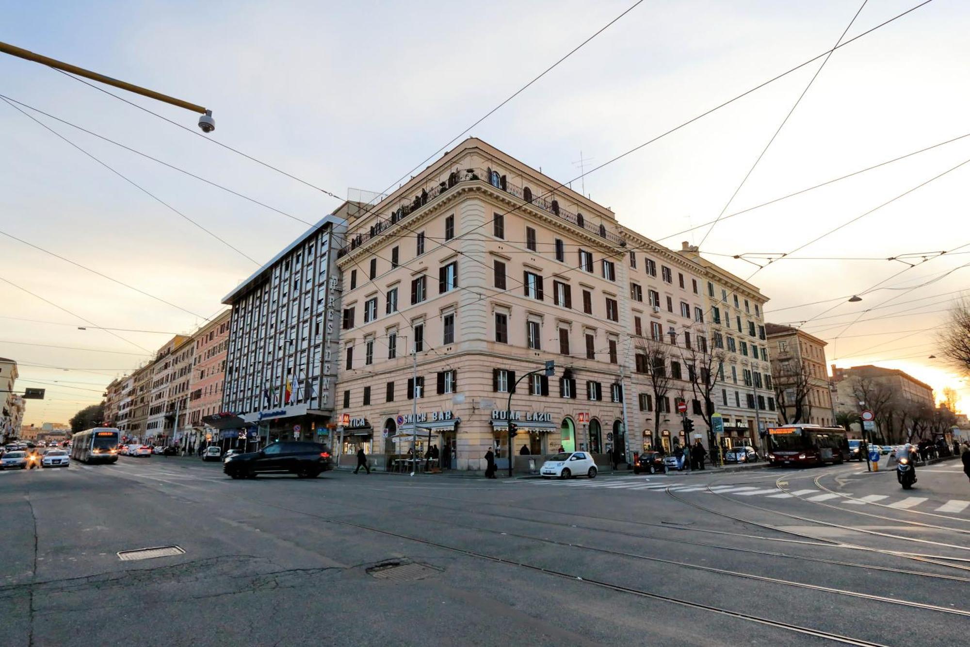 Deza Cozy Place Manzoni Rome Bagian luar foto